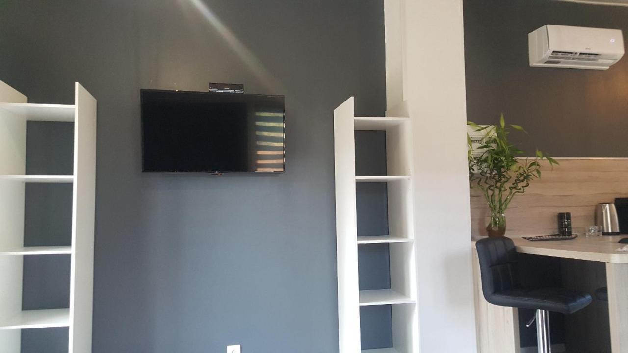 La Bastide De L'Issole Apartment Besse-sur-Issole Екстериор снимка