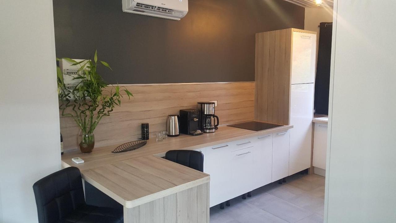 La Bastide De L'Issole Apartment Besse-sur-Issole Екстериор снимка
