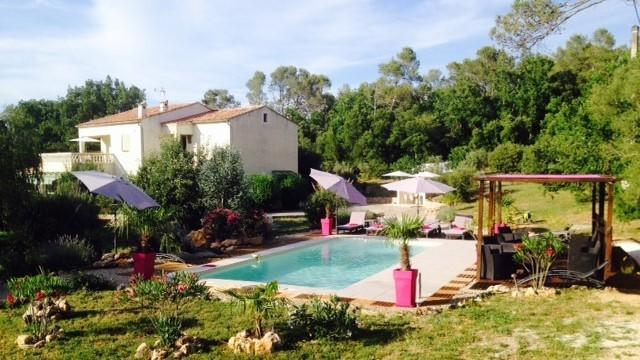 La Bastide De L'Issole Apartment Besse-sur-Issole Стая снимка